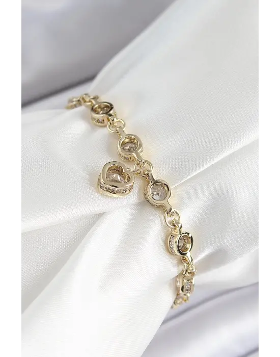 Xuping Pirinç Zirkon Taşlı Sallantılı Kalp Model Gold Renk Kadın Bileklik