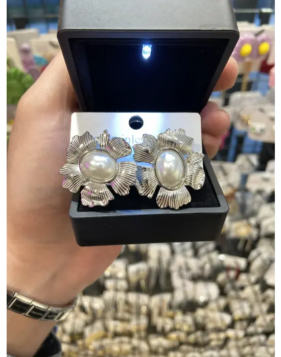 Yaprak & Çiçek Model Barok İncili Küpe