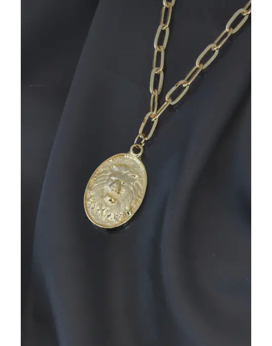 Yeni Sezon Aslan Tasarımlı Madalyon Kolye