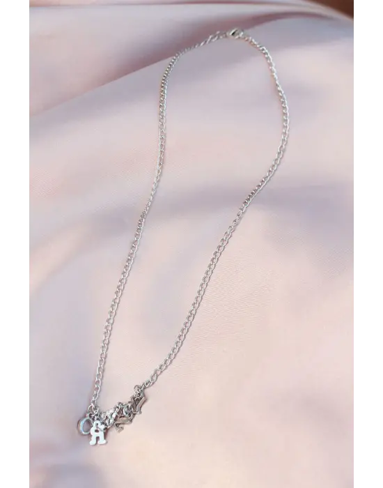 Yeni Sezon Crazy Yazılı Gümüş Renk Sallantılı Kadın Kolye