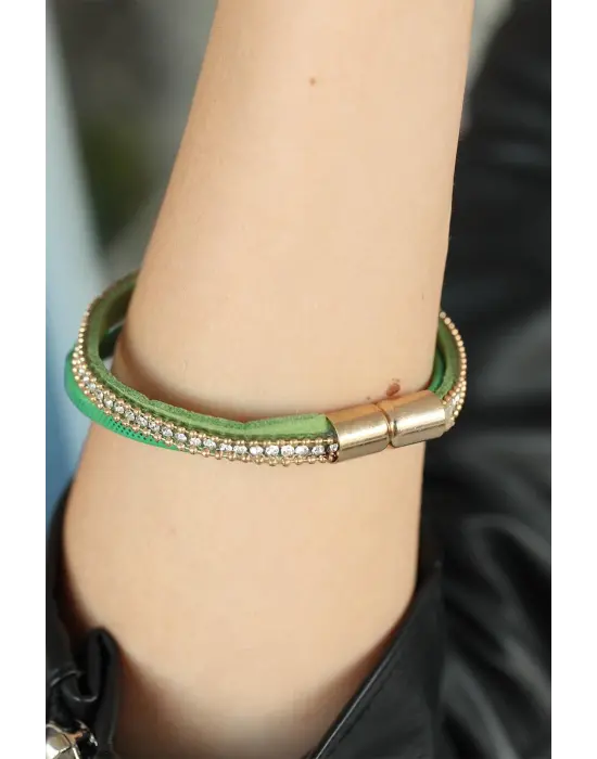 Yeşil Renk Metal Sonsuzluklu Bayan Bileklik