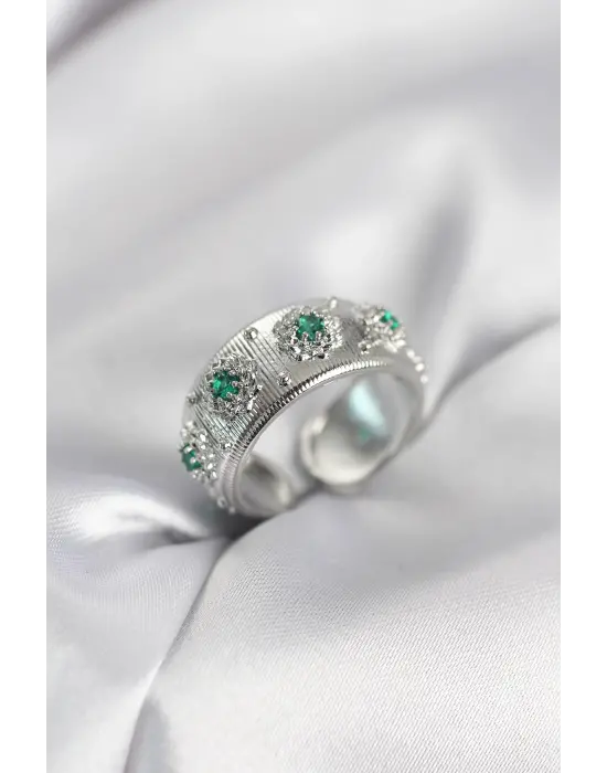 Yeşil Zirkon Taşlı Gümüş Renk Vintage Kadın Yüzük