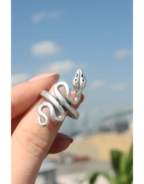 Yılan Figürlü Metal Ayarlamalı Antik Yüzük