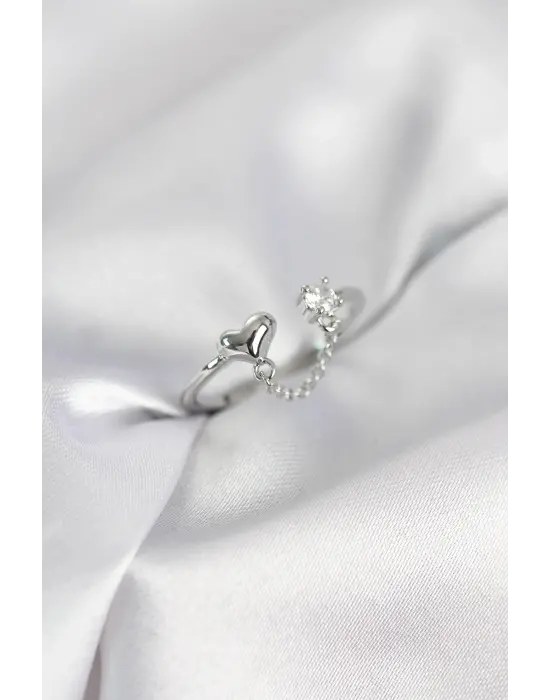 Zincir Sallantılı Kalp Model Gümüş Renk Kadın Yüzük