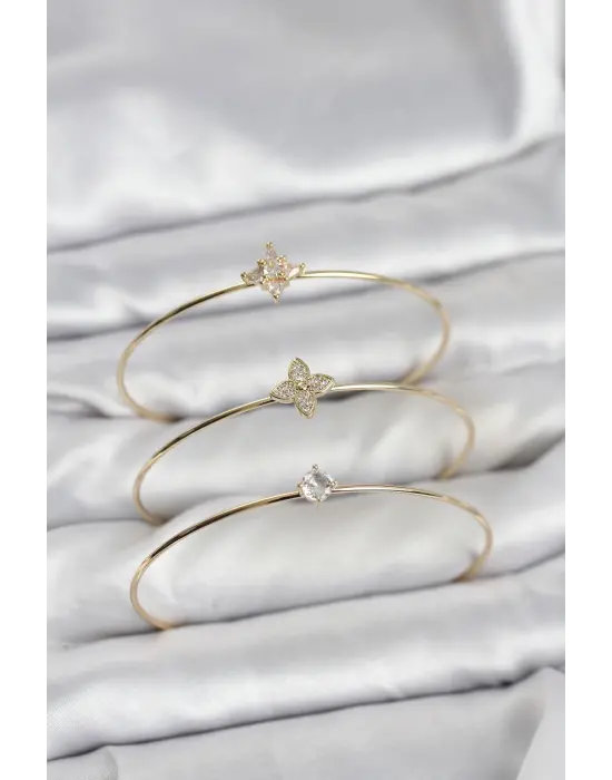 Zirkon Taşlı Gold Renk Yonca Model 3lü Kadın Bileklik Kombini