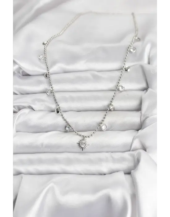 Zirkon Taşlı Kutup Yıldızı Model Pirinç Gümüş Renk Kadın Kolye