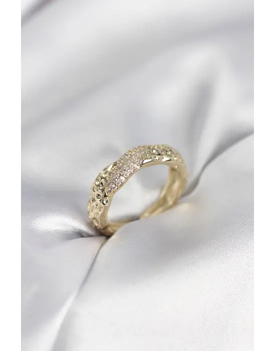 Zirkon Taşlı Puntalı Gold Renk Kadın Yüzük