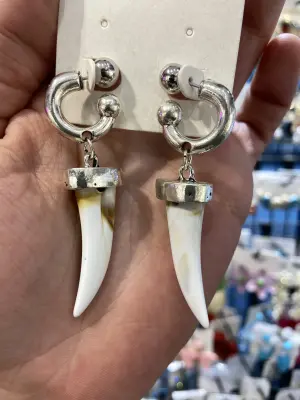 Gümüş Vintage Sallantılı Fildişi Küpe