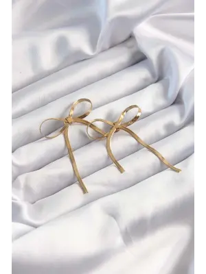   Altın Renk İtalyan Model Fiyonk Küpe