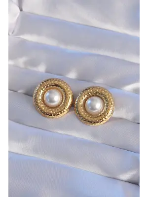   Altın İnci Taşlı Bombeli Lazer İşlemeli Küpe