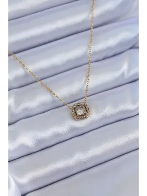  Altın  Kare Zirkon Taşlı  Çelik Kolye