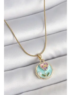 316L Çelik Gold Renk Zincir Mavi Minimal Çiçek İşlemeli İnci Detay Portre Model Kadın Kolye