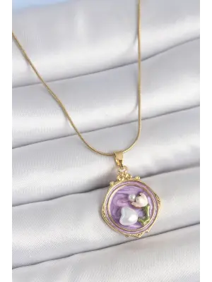 316L Çelik Gold Renk Zincir Mor Mineli İncili Çiçek İşlemeli Portre Model Kadın Kolye