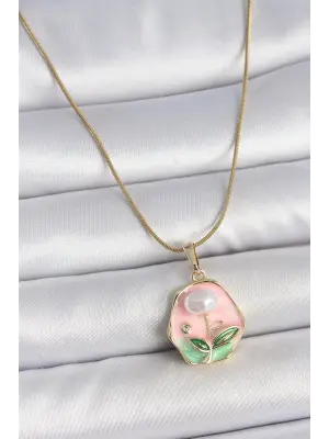 316L Çelik Gold Renk Zincir Pembe Çiçek İşlemeli İnci Detay Portre Model Kadın Kolye