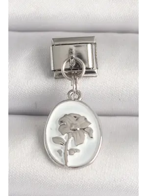 316L Çelik Gümüş Renk Çiçek İşlemeli Beyaz Portre Model Nomination Charm