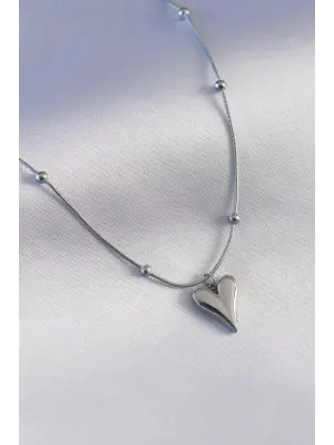  Gümüş  Kalp Figür Minimal Top Detay  Çelik Kolye