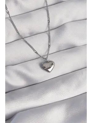 Gümüş  Kalp Model Love Çelik Kolye