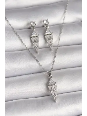 316L Çelik Gümüş Renk Zincir Sallantı Zirkon Taş Model Kadın Kolye Küpe Seti