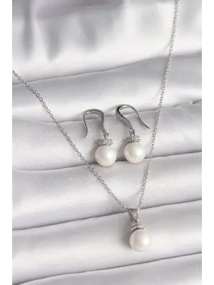 316L Çelik Gümüş Renk Zincir Zirkon Taşlı İncili Kadın Kolye Küpe Seti