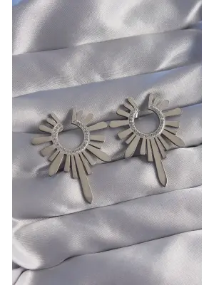   Gümüş Zirkon Taşlı Güneş Figürlü Küpe