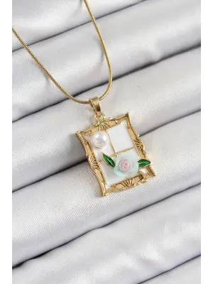 316L Çelik Zincir Beyaz Sanatsal Portre İnci Detaylı Gül Figürlü Model Gold Renk Kadın Kolye