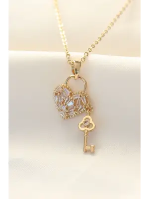 316L Zinciri Çelik  Zirkon Taşlı Altın  Kalp ve Anahtar Tasarımlı Çelik Kolye