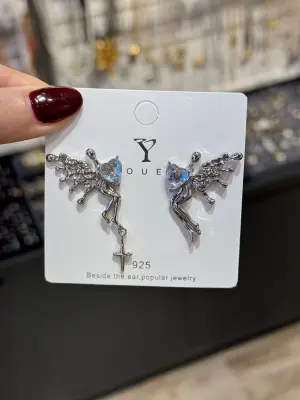 Kanatlı Kalpli Y2K Kore Çelik Üzeri Gümüş Kaplama Küpe