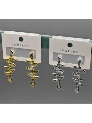 Geometrik Tasarım Uzun Sarçaklı Çelik Küpe