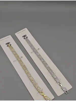 Kalın Su Yolu Taşlı Altın Kaplama Çelik Bileklik