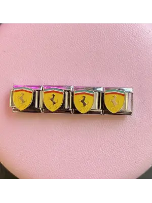 Araba Markası Ferrari Erkek Nomi Bileklik Charm