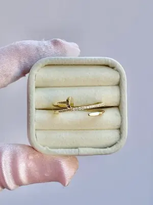 Çivili Su Yolu Taşlı Çoklu Görünüm Çelik Yüzük