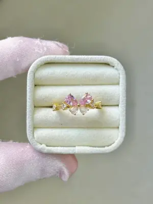 Taşlı Kelebek Kanatlı Kadın Yüzük