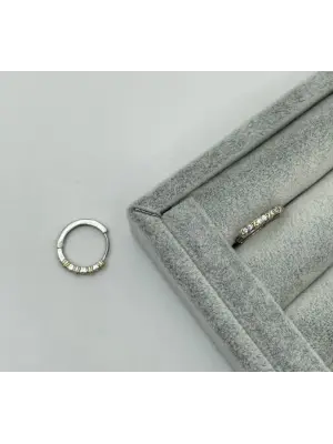 XOXO Taşlı Çelik Halka Küpe