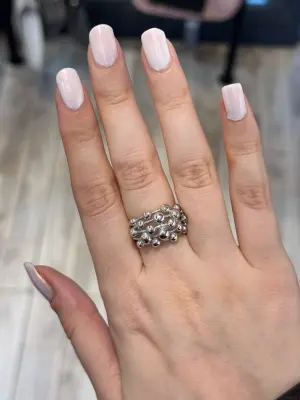 Baloncuk Dorika Topçuklu Parlak Gümüş Renk Kadın Yüzük