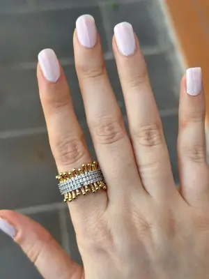 Altın Detaylı Zirkon Taşlı Kemik - Şerit Model Kadın Yüzük