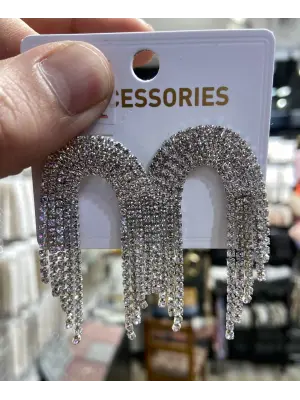 Beyaz İnce Su Yolu Taşlı Sarkaçlı Abiye Küpe