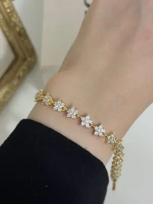 Çiçek Figürlü 14K Kaplama Gurmet Kadın Bileklik