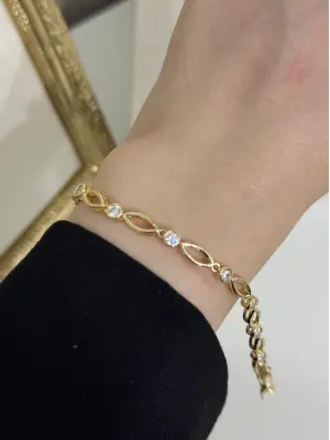 İnce Yuvarlak Taşlı Vip Xuping Kadın Çelik Bileklik