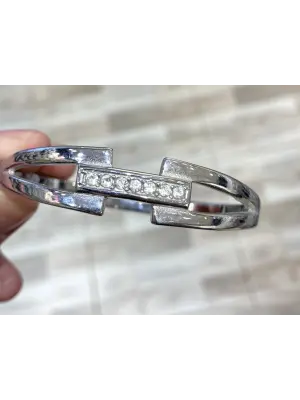 Gümüş Renk Çelik Kelepçe Bileklik - Taşlı Modern Tasarım