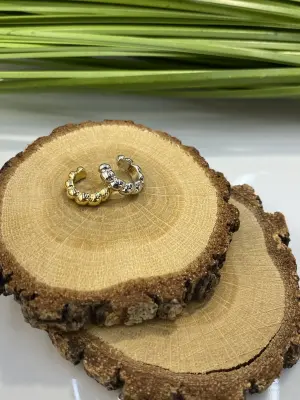 Burgu Model Sıkıştırmalı Kıkırdak Küpe Gold ve Gümüş