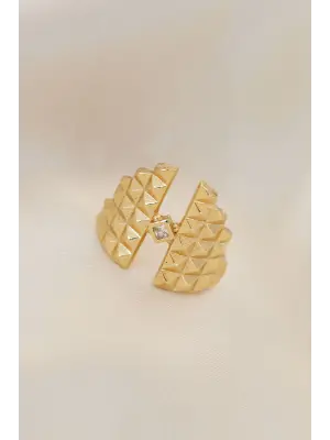 Ayarlamalı Gold Renk Metal Zirkon Taşlı Piramit Yüzük