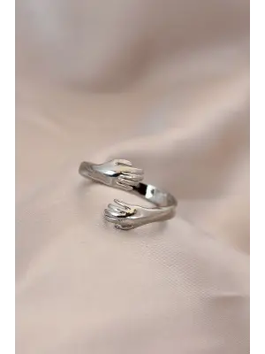 Ayarlamalı Gümüş Metal Sarılan Eller Model Yüzük