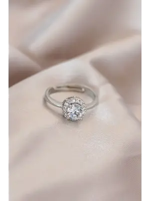 Ayarlamalı Gümüş Metal Zirkon ve Kristal Taşlı Oval Model Yüzük