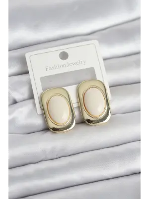 Beyaz Renk Kare Model Vintage Kadın Küpe