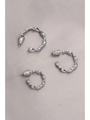 Burgu Model Gümüş Metal Küpe Seti