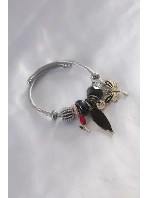 Çelik Charm Model Siyah Kelebek Figür Yaprak Detay Kadın Bileklik