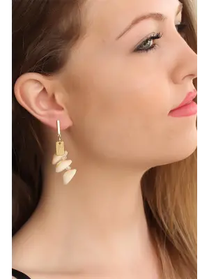 Deniz Kabuklu Bayan Küpe