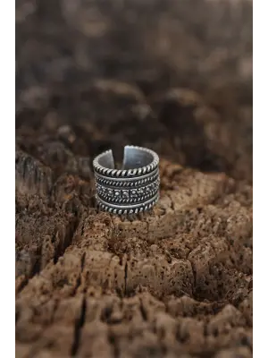 Desenli Tasarımlı Ayarlamalı Kalın Erkek Yüzük