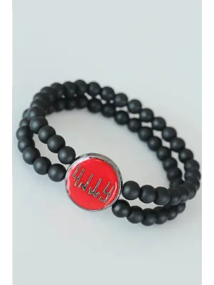 Eski Türkçe Göktürkçe Yazı Figürlü Kırmızı Metal Aksesuarlı Çift Sıra Oniks Doğal Taş Erkek Bileklik