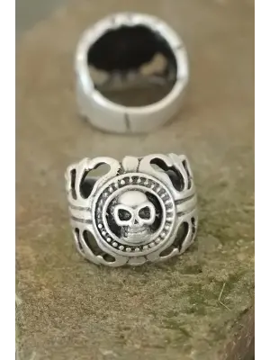Eskitme Gümüş Renk Metal Kuru Kafa Tasarım Ayarlamalı Erkek Yüzük